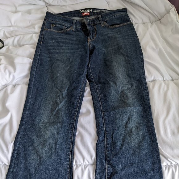 Levi's Bootcut Jeans - Picture 2 of 6